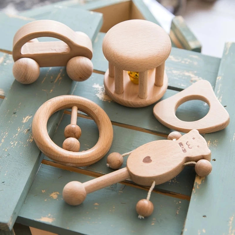 Wooden baby teether – educational &amp; safe