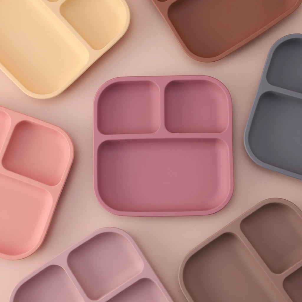 Silicone children's plate with suction cup - square, divided, BPA-free