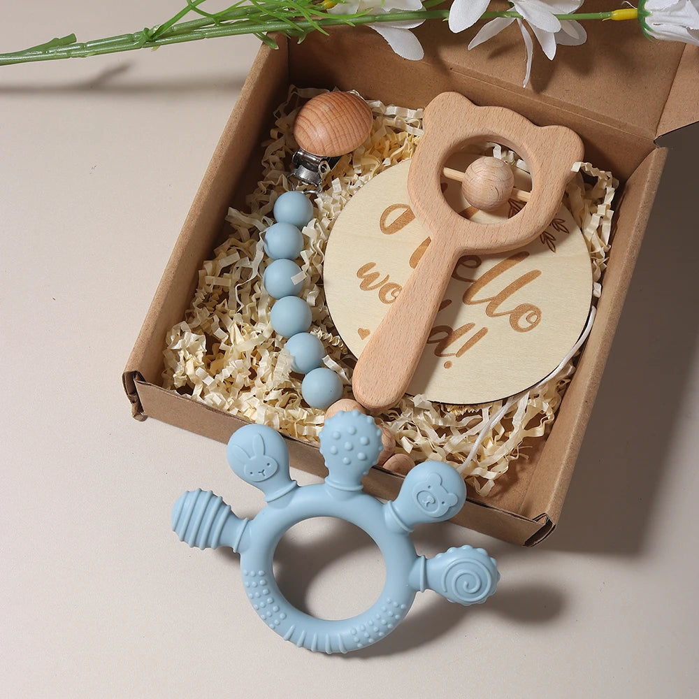 Baby gift set – hand-shaped teething ring, pacifier clip, wooden bear rattle – maternity gift in gift box