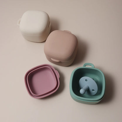 Silicone Baby Pacifier Holder – Food Storage Box &amp; Nipple Cover for Hygienic Storage