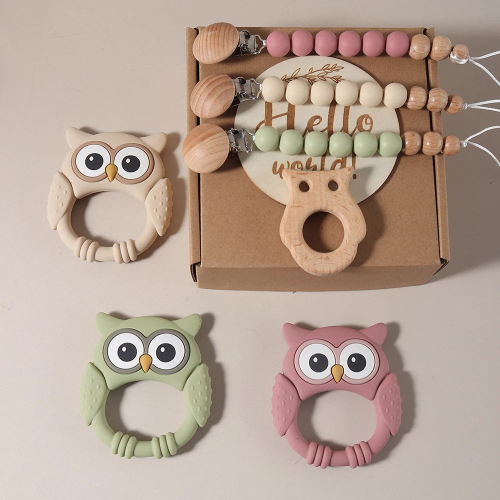 Baby gift set – owl teether, pacifier clip &amp; milestone card – maternity gift in gift box